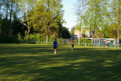 Foto des Albums: 🏆 Eierköppe triumphieren – Fußball statt Tanz in den Mai!