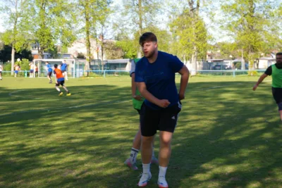 Foto des Albums: 🏆 Eierköppe triumphieren – Fußball statt Tanz in den Mai!