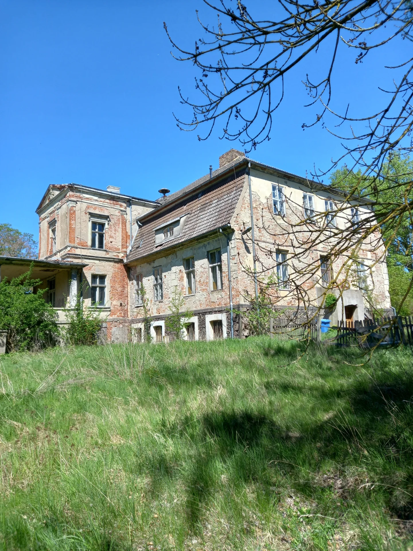 Bild: Das Gutshaus Rückseite