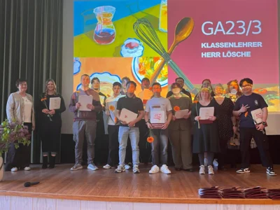 Foto des Albums: Zeugnisausgabe in der Abteilung 1