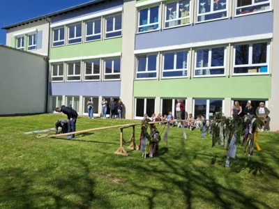 Foto des Albums: Maibaumfest