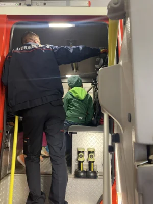 Foto des Albums: Besuch bei der Feuerwehr 🚒 Kl. 1a + 1b