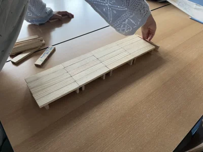 Br&uuml;cken aus KAPLA-Steinen 