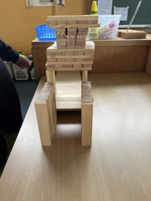 Br&uuml;cken aus KAPLA-Steinen 