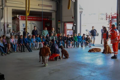 Foto des Albums: Rettungshundestaffel bei der Kinderfeuerwehr 2026