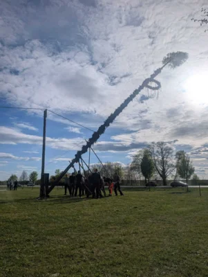 Foto des Albums: 30.04.26 Maibaum aufstellen und Tanz in den Mai