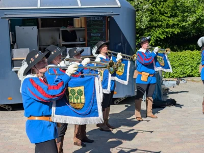 Weinfest  (Bild vergr&ouml;&szlig;ern)