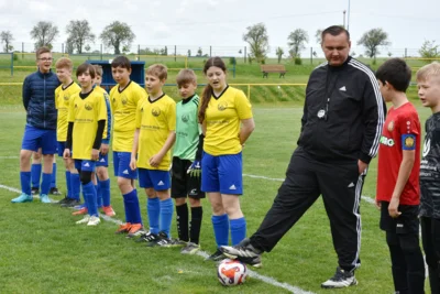Foto des Albums: 9. Mai Punktspiel Hirschstein gegen Sörnewitz 2:8