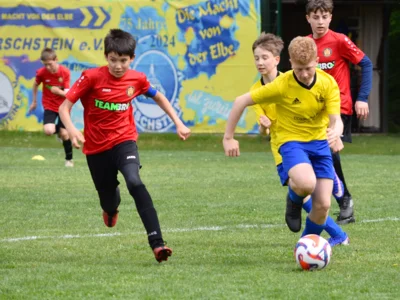 Foto des Albums: 9. Mai Punktspiel Hirschstein gegen Sörnewitz 2:8