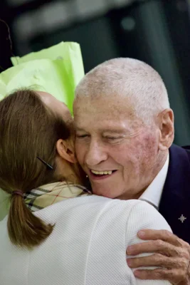 Vorschaubild: Antje Praefcke (li) und Manfred Vater
