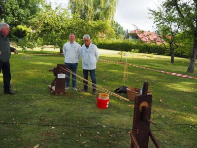 Seiler der Handwerkergruppe des Heimat- & Kulturvereins Gro&szlig; Lafferde  (Bild vergr&ouml;&szlig;ern)