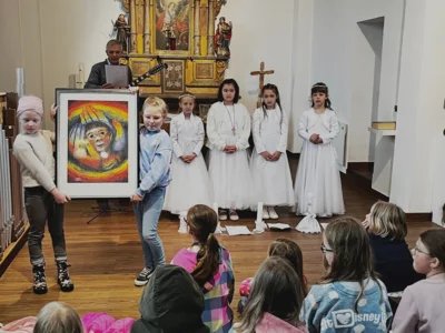 Foto des Albums: Dankgottesdienst am ersten Schultag nach der Kommunionfeier