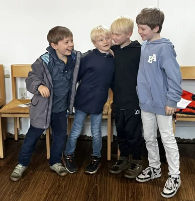 Foto des Albums: Dankgottesdienst am ersten Schultag nach der Kommunionfeier
