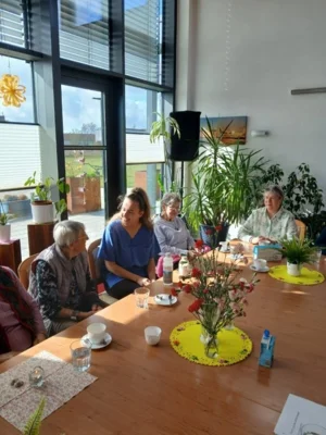 Foto des Albums: Pflege, Prävention und Hilfsmittel