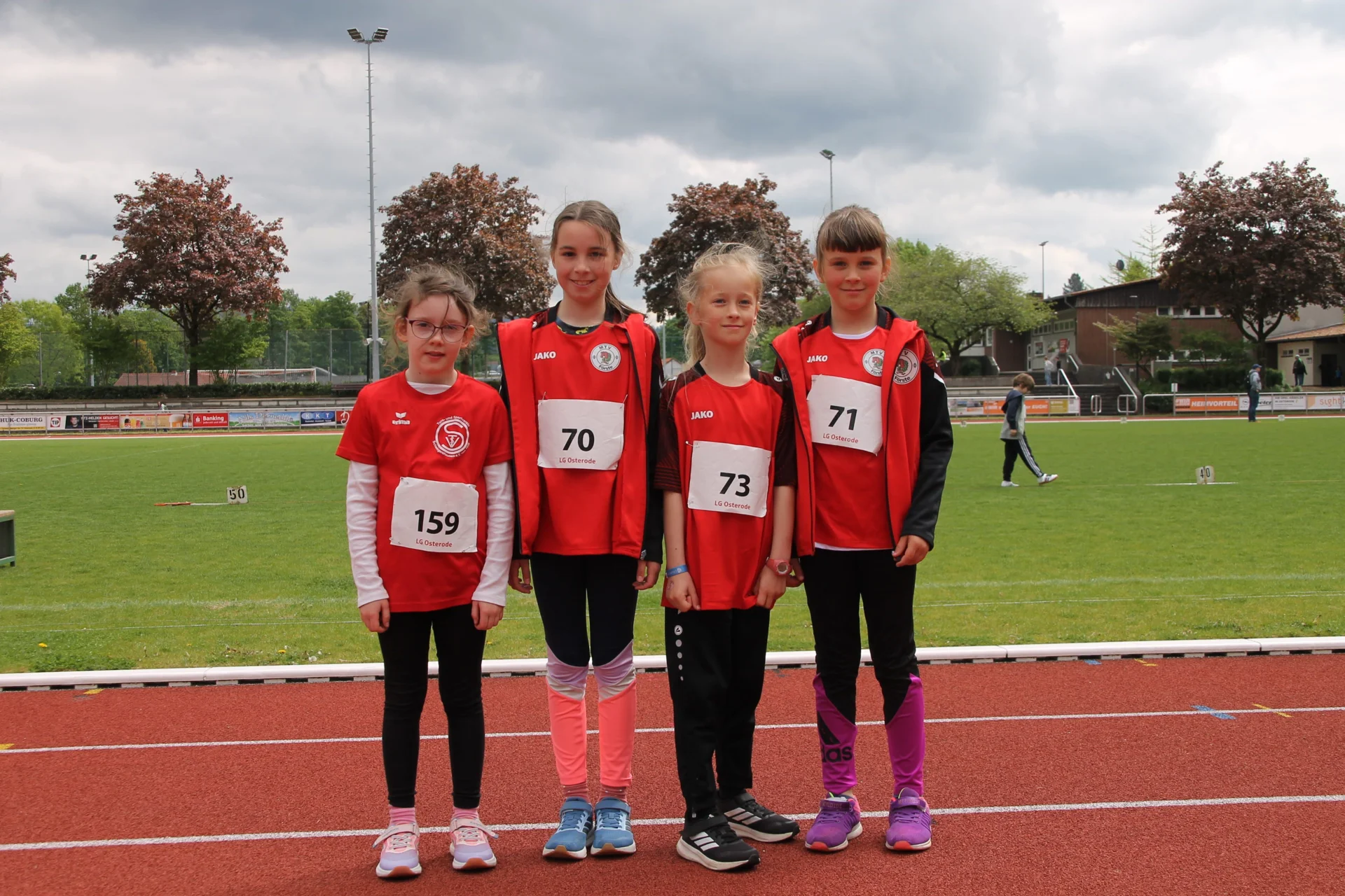 Bild: Amalia, Ella, Antonia und Emilia (4 x 50 m Staffel wU12)