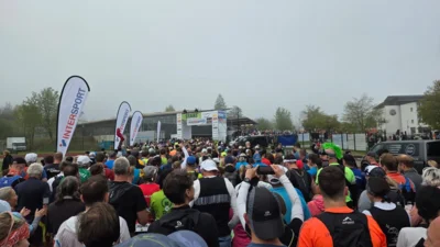 Start in Neuhaus am Rw. 