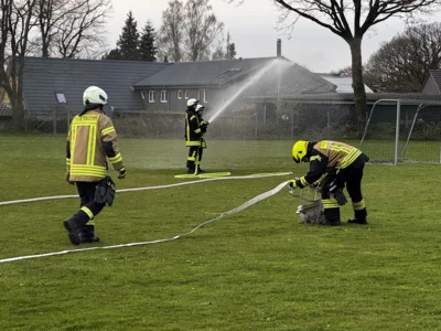 Vorschaubild: Löschangriff