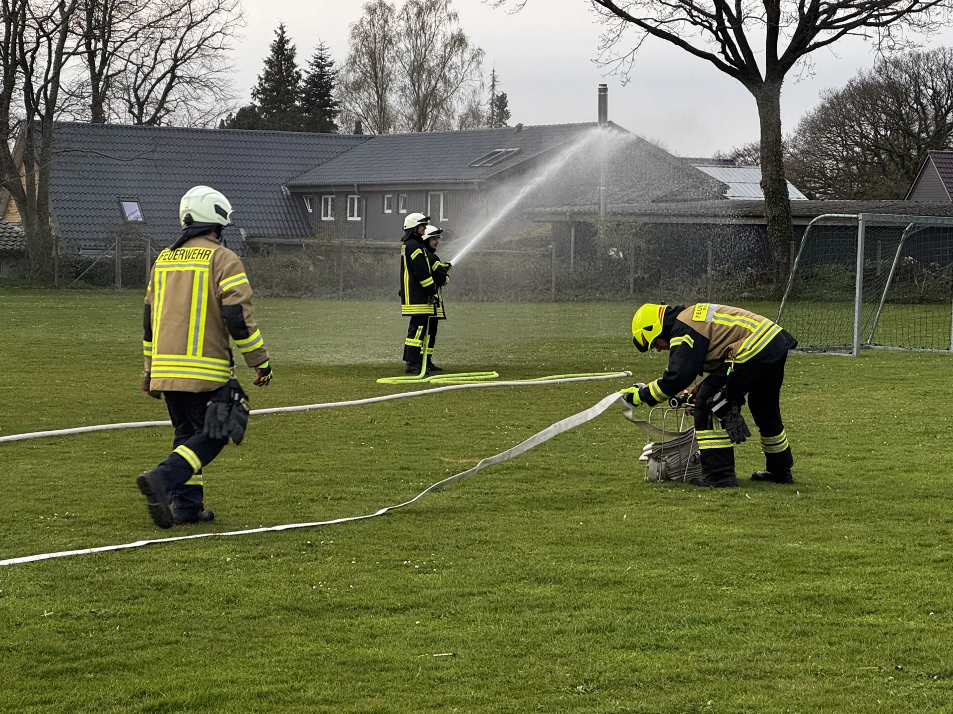 Bild: Löschangriff