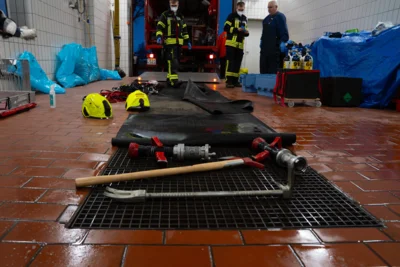 Foto des Albums: F2Y Einsatz Gebäudebrand, eine Person verstorben
