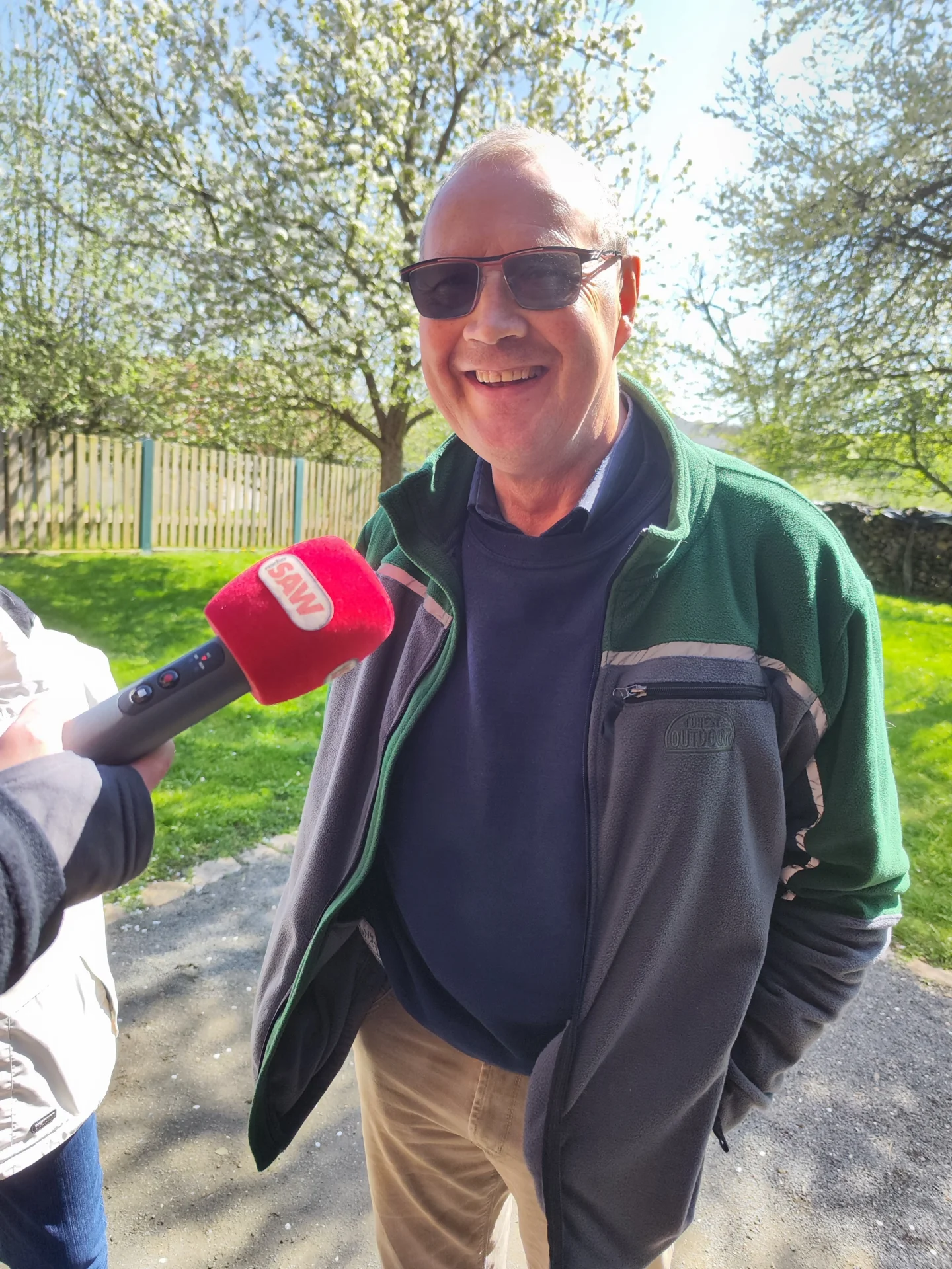 Bild: D. Kasper im Interview
