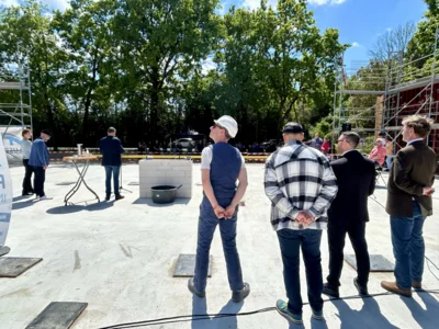 Foto des Albums: Fotoalbum zur Grundsteinlegung für die neue Sporthalle der Oberschule Falkensee