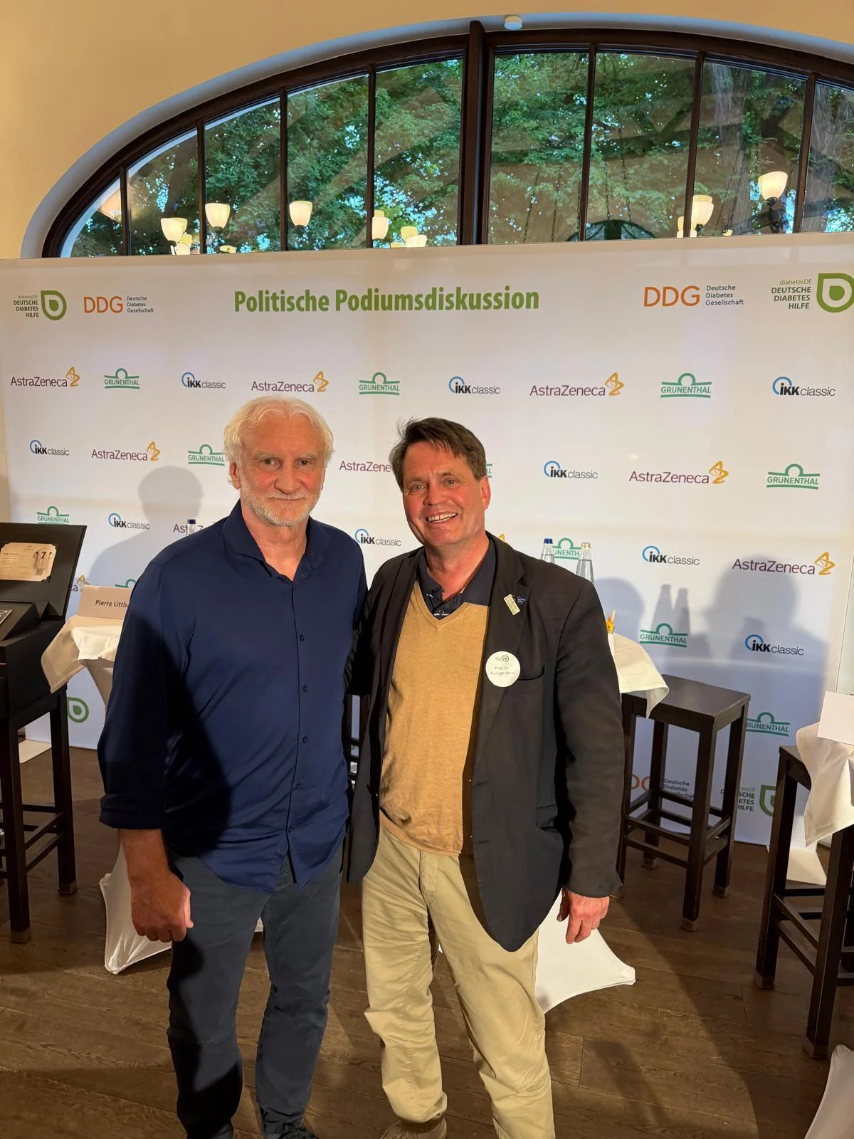 Bild: Rudi Völler, Fußballweltmeister von 1990 und DFB-Sportdirektor und DGSP-Generalsekretär Prof. Dr. med. Rüdiger Reer