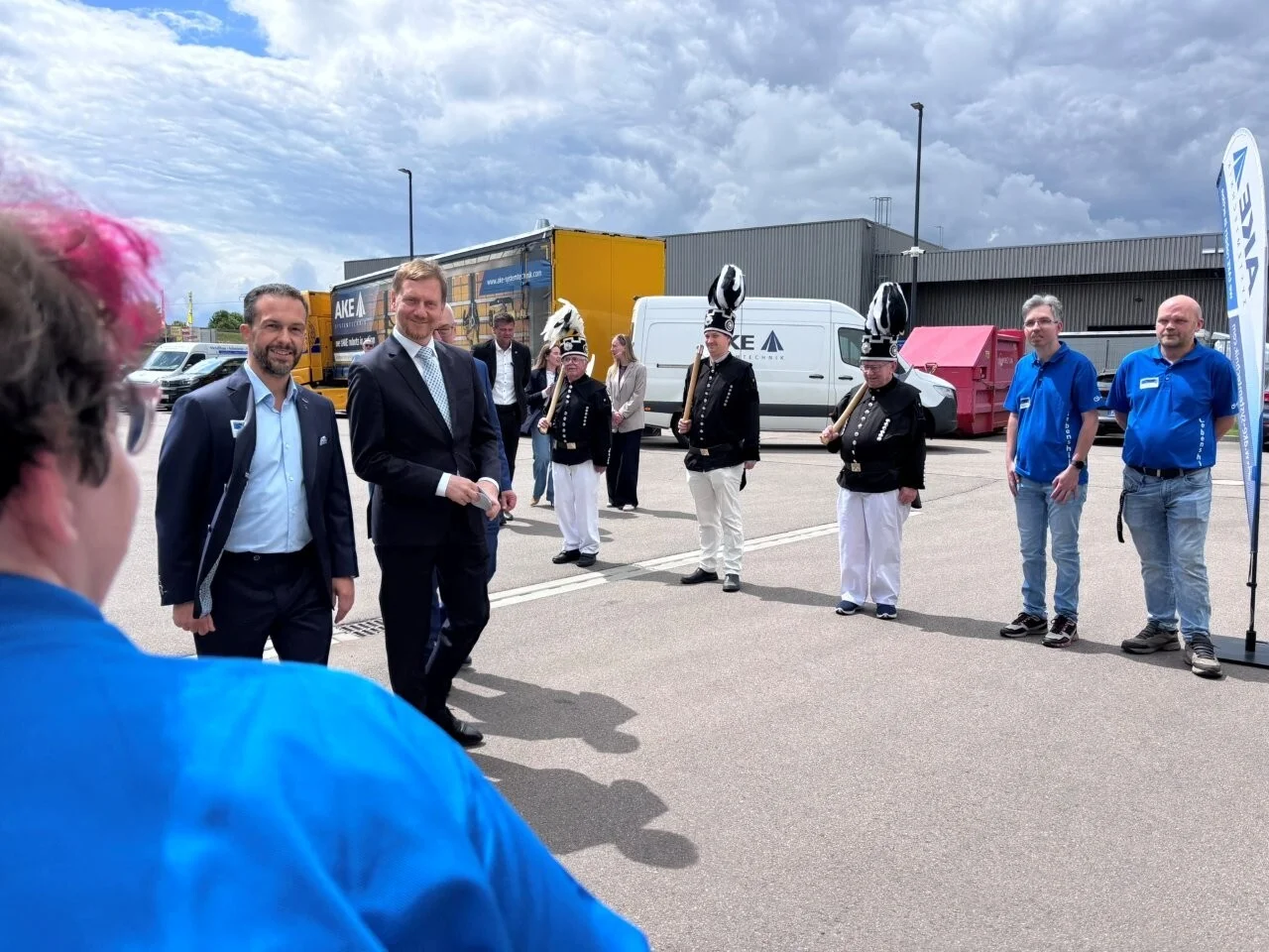 Bild: Einlauf Ministerpräsident und Uwe Schneider GF AKE