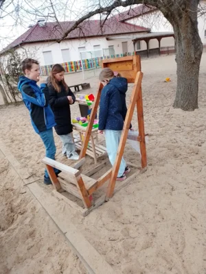 Foto des Albums: Hortgeburtstag trifft Osterhasen