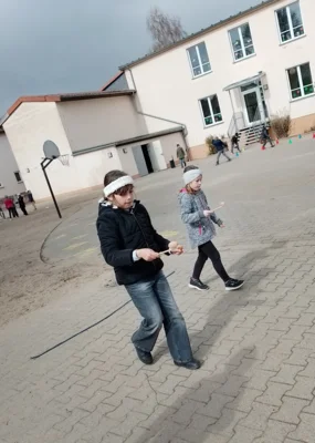Foto des Albums: Hortgeburtstag trifft Osterhasen