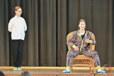 Foto des Albums: Die Theater AG spielt Leonce und Lena nach Georg Büchner
