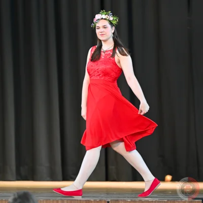 Foto des Albums: Die Theater AG spielt Leonce und Lena nach Georg Büchner