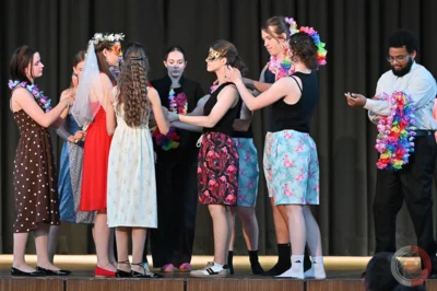 Foto des Albums: Die Theater AG spielt Leonce und Lena nach Georg Büchner