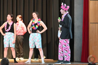 Foto des Albums: Die Theater AG spielt Leonce und Lena nach Georg Büchner