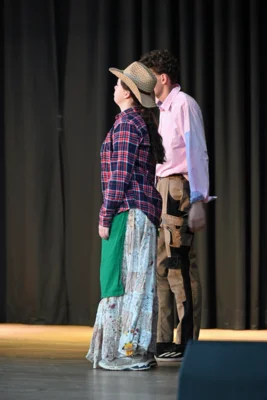 Foto des Albums: Die Theater AG spielt Leonce und Lena nach Georg Büchner