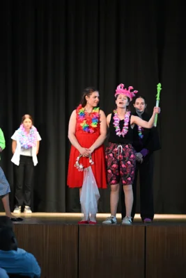 Foto des Albums: Die Theater AG spielt Leonce und Lena nach Georg Büchner