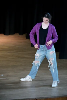 Foto des Albums: Die Theater AG spielt Leonce und Lena nach Georg Büchner
