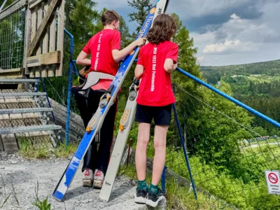 2026-05-24 Pfingstspringen Bischofsgr&uuml;n  1(c) Stefi   Justus Linke  (Bild vergr&ouml;&szlig;ern)