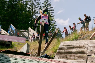 2026-05-24 Pfingstspringen Bischofsgr&uuml;n 24 Rolke Nina 2(c) Stefi   Justus Linke  (Bild vergr&ouml;&szlig;ern)