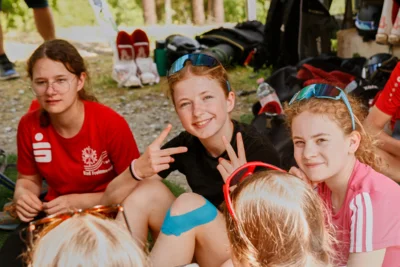 2026-05-24 Pfingstspringen Bischofsgr&uuml;n 2(c) Stefi   Justus Linke  (Bild vergr&ouml;&szlig;ern)