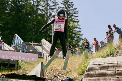 2026-05-24 Pfingstspringen Bischofsgr&uuml;n 35 Krachudel Louis 2(c) Stefi   Justus Linke  (Bild vergr&ouml;&szlig;ern)