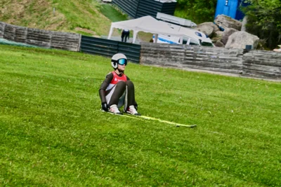 2026-05-24 Pfingstspringen Bischofsgr&uuml;n  3(c) Stefi   Justus Linke  (Bild vergr&ouml;&szlig;ern)