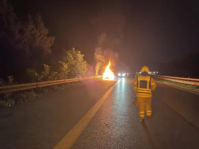 Foto des Albums: EINSATZ BR2 PKW-Brand, Autobahn A7