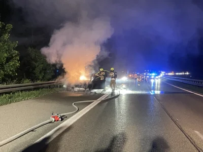 Foto des Albums: EINSATZ BR2 PKW-Brand, Autobahn A7