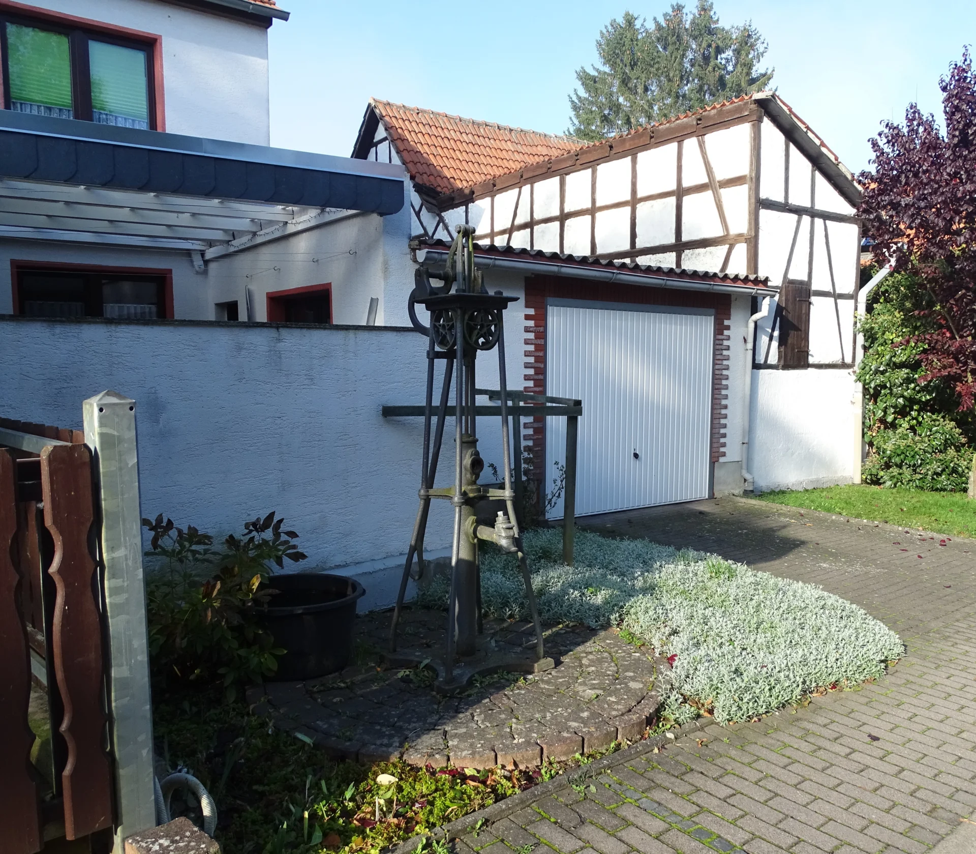 Bild: Standort: Hohle vor Nr. 13A (Foto Erika Reisser)