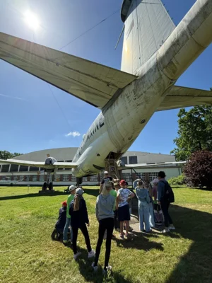 Foto des Albums: Wandertag Klasse 4 Flugplatz in Nobitz