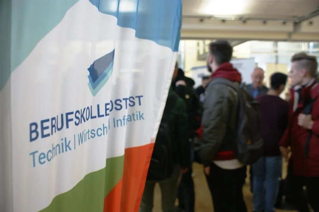 Bild: Im Forum trafen interessierte Ausbilder, Auszubildende und potenzielle Auszubildende aufeinander.