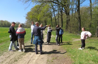 Foto des Albums: Konfi-Treff mit Wanderung zur Patzschwiger Dorfkirche