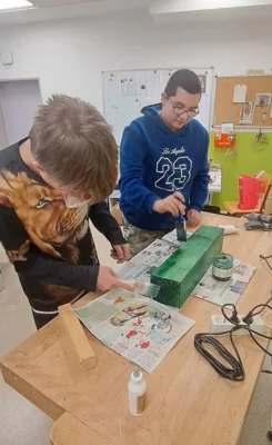 Projekt: &bdquo;Alles aus Holz&ldquo; 