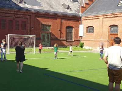 Foto des Albums: Ein sportlicher Nachmittag mit Familien von der Synagoge am Fraenkelufer