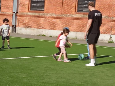 Foto des Albums: Ein sportlicher Nachmittag mit Familien von der Synagoge am Fraenkelufer